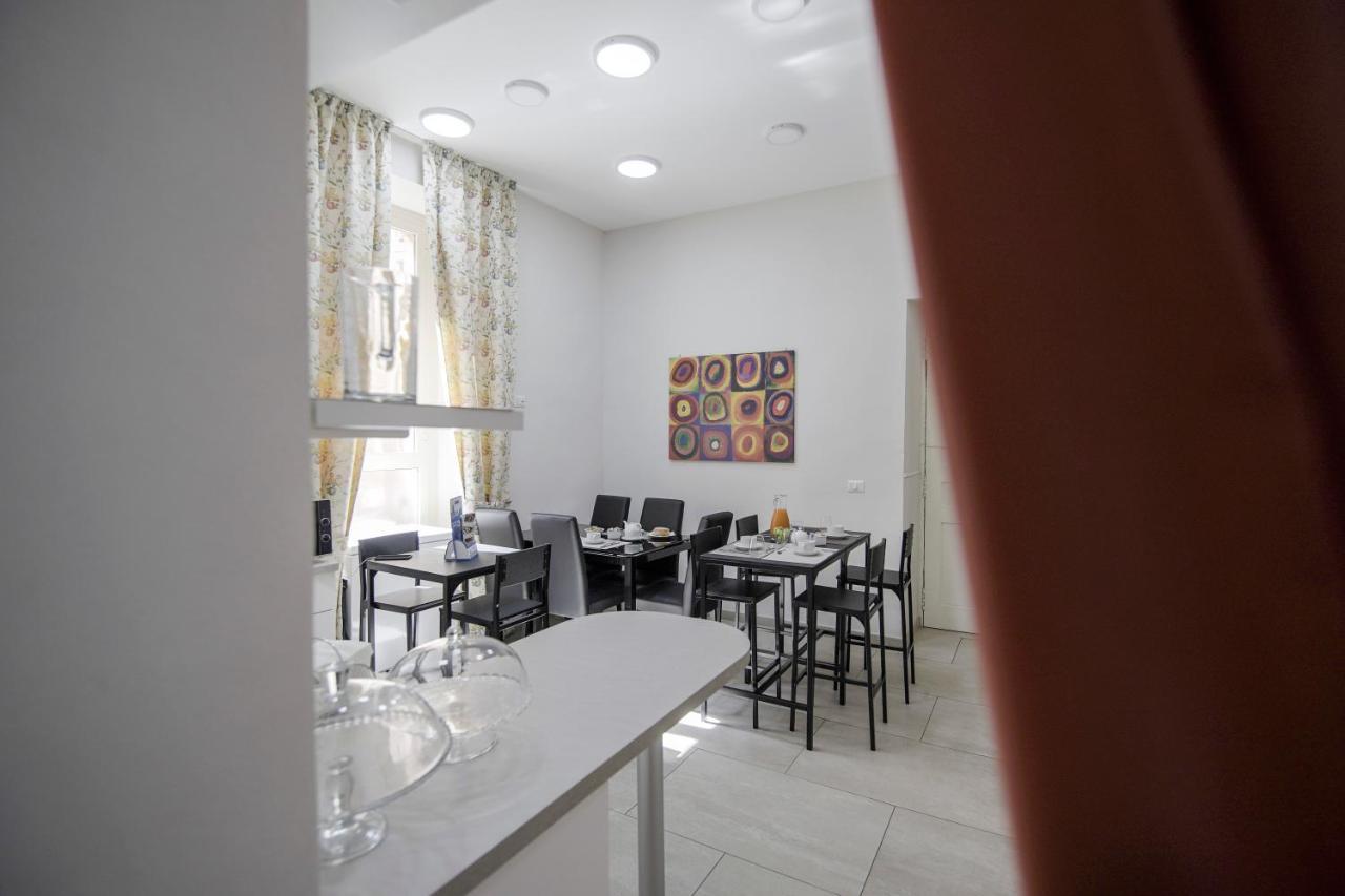 La Chambre Неаполь Экстерьер фото